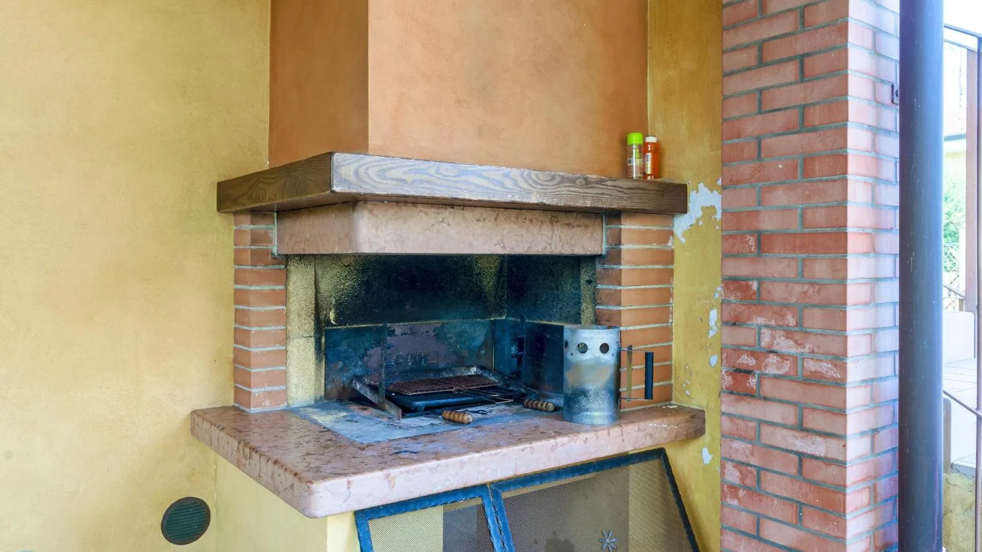 Costa Del Sole Barrier Free Apartment - Regarda Travel Lazise 0*,  İtalya